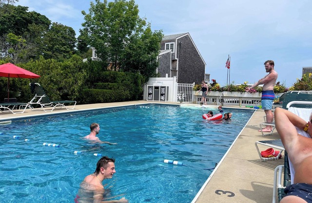 Aspinquid Resort
