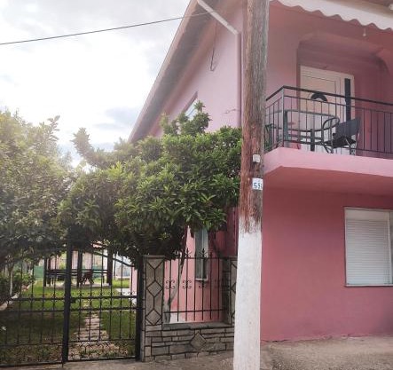 Aspri Ammos House