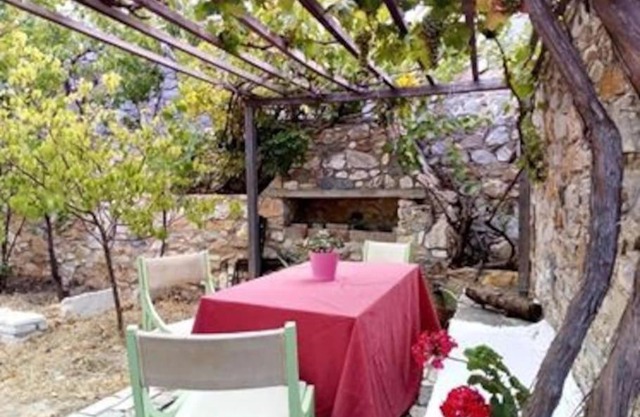 ASSIA'S COTTAGE