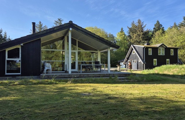 "Aswarth" - 50m to the fjord by Interhome