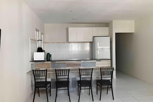 Até 10 pessoas, próx. ao shopping, ar condicionado, garagem apt A