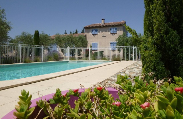 "Al pie del Luberon"