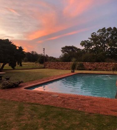 At The Rocks Country Estate