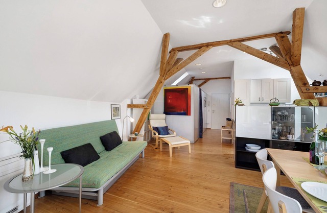 'Atelierblick Im Winzerort' con terraza compartida, Wi-Fi y aire acondicionado
