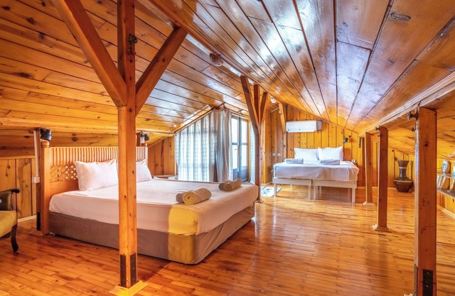 Atelya Art Hotel