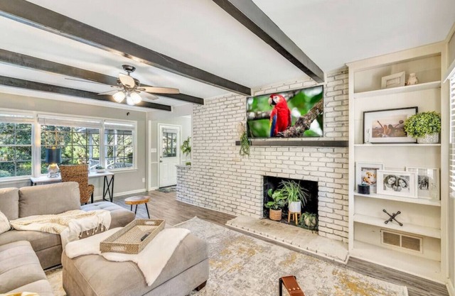 ATH - Dunwoody 5BR -Pet Friendly -Fenced (lakebro)