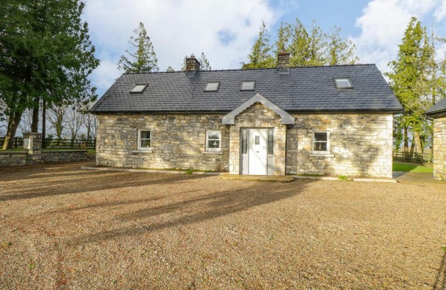 Atheiri Cottage