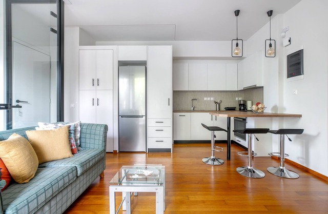Athena's South Apartment