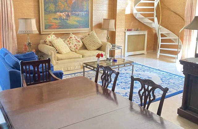 Athenian Garden. Quality Duplex apartment for you!