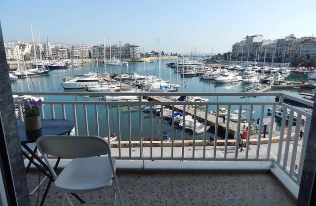 ATHENS RIVIERA SEA VIEW APARTMENT
