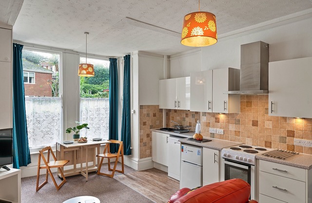 Atherfield Apartments No. 2 - Bay Tree View