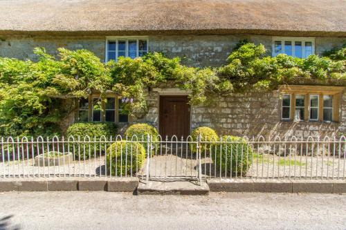 Atherstone Farmhouse