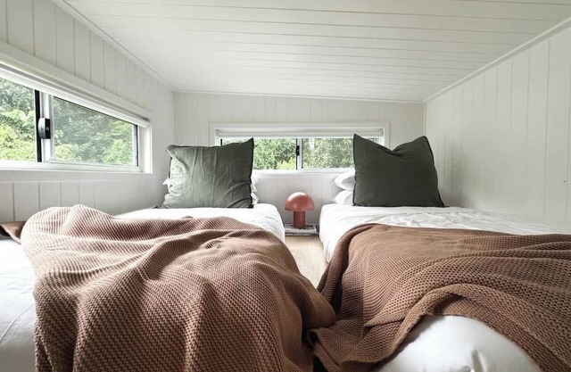 Atherton Tiny | Bush Retreat with Fire Pit