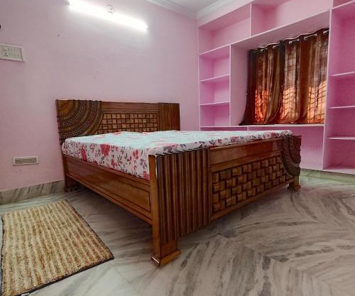 Athidhi Vididhi Illu-Palakollu