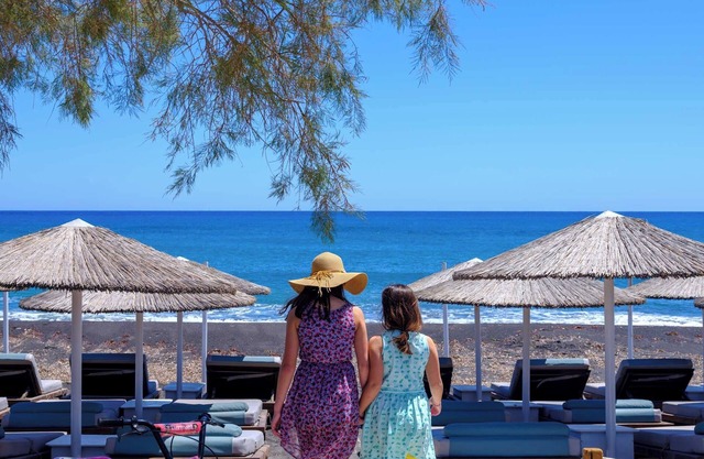 Athiri Luxury Suites Perivolos