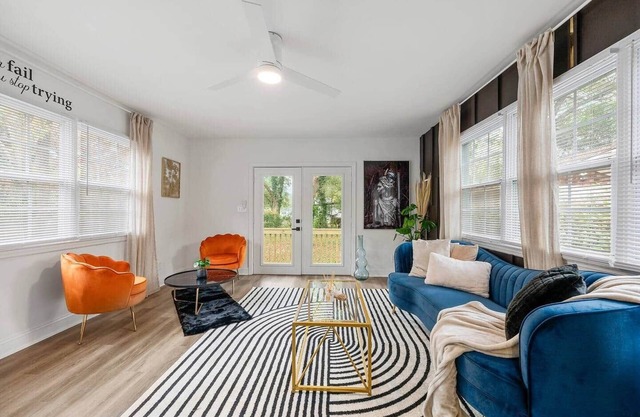 4 BR Atl Bungalow 10 Mins from Airport