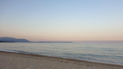 Atlantida Beach Apartment