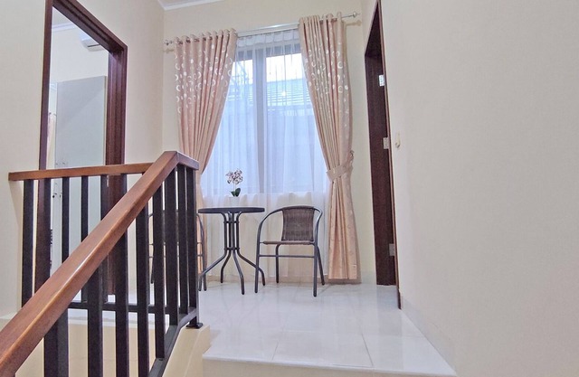 Atmosfer Guest House Sentul by Ruang Nyaman