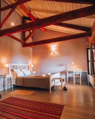 Attalos Suites Hotel