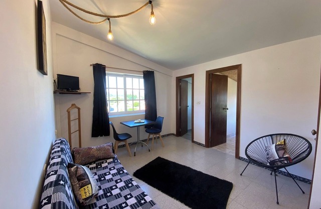 APARTAMENTO ABUHARDILLADO CON VISTAS HACIA LA DESEMBOCADURA: IDEAL PAREJAS