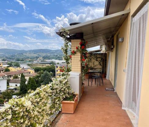 Attico Giglio - Private Terrace near Florence