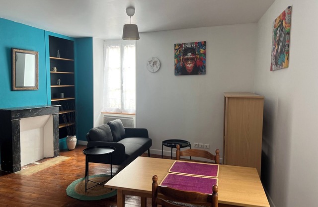 Attractive 2-room apartment in historic center of Issoire