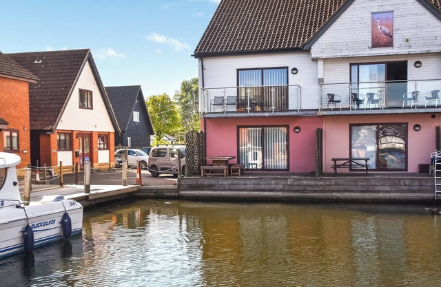 Alojamiento de 4 habitaciones en Horning