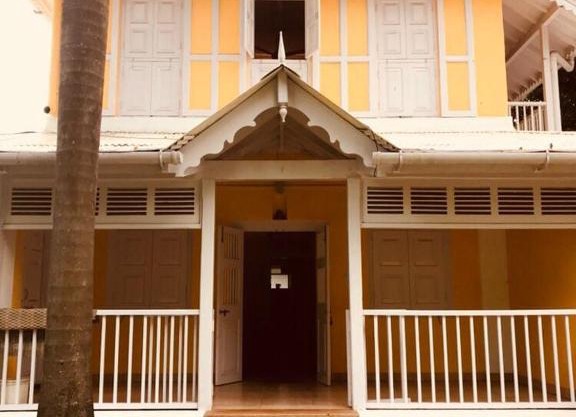 Atul Bhagat's Bungalow at kihim by the banyan shelters