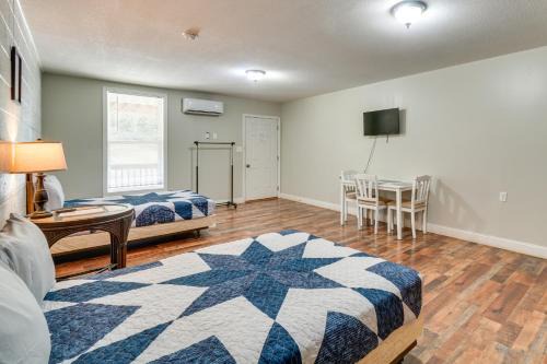 ATV-Friendly Briceville Studio Pets Welcome