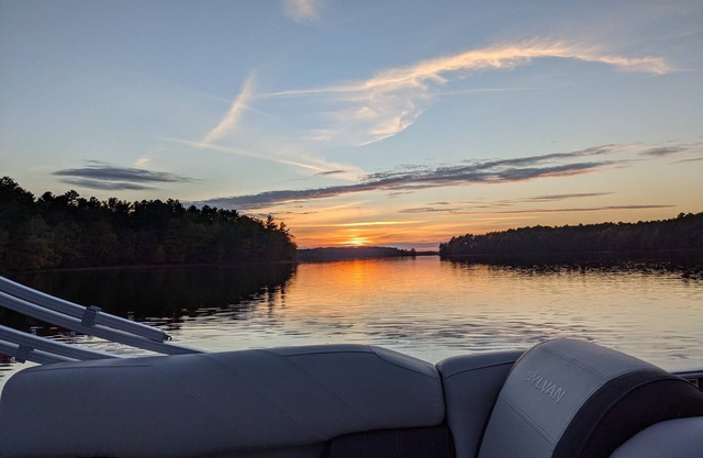 ATV/UTV and Snowmobile on the Famous Chippewa Flowage - Pontoon Rentals