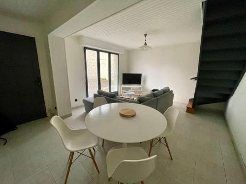 Au calme - Maison duplex Parking