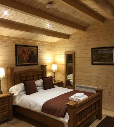 Auchenlea lodges