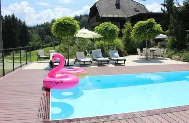 Austrian luxury villa with pool/outdoor fire pit