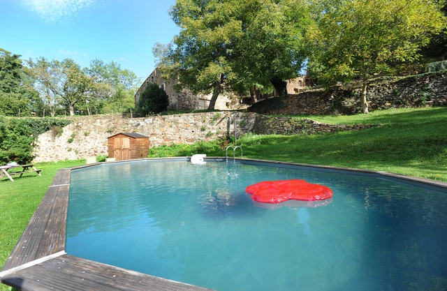Auténtica casa de campo catalana de 200 m2, aislada en las colinas al sur de Canigou, de 8 a 13 personas.