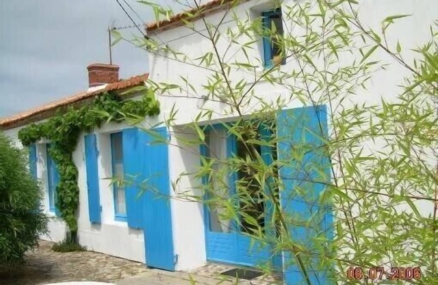 CASA DE PESCADORA AUTÉNTICA EN BLACKMOUTIER CERCA DE LA PLAYA
