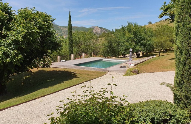 Authentic house with pool perfect for escaping the hustle and bustle of the city