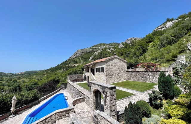 Authentic Stone Villa w/ Pool in a Village near Budva