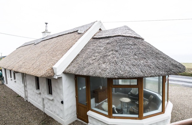 Storytellers Cottage - Vistas al mar