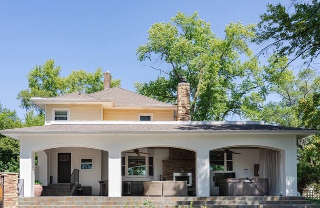 Spacious Home w/ Hot Tub & Near Attractions