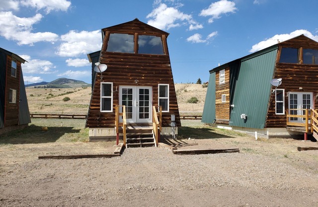Cabaña cuatro - 2 habitaciones en Creed, Colorado