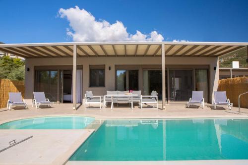 Averto Villas with private pool