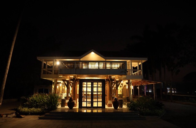 Avhyay Resort