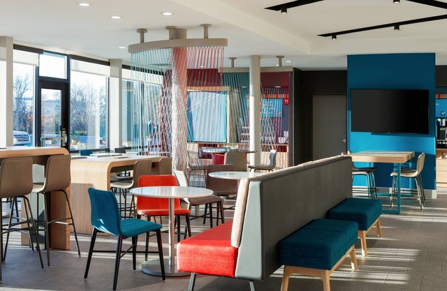 avid hotel Tulsa Hills by IHG