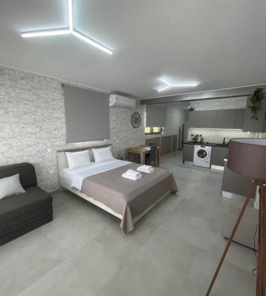 AVR Airport Deluxe Suites 6 AIRPORT FREE SHUTLE
