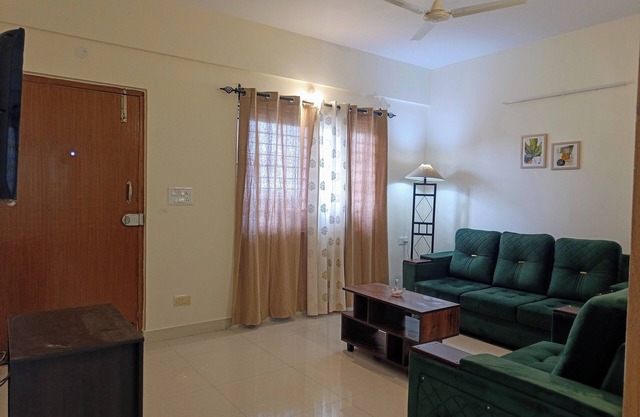 Avyak Fortune cozy 2bhk flat in Kalyan Nagar. 200 mts to Shopping & Restaurants.
