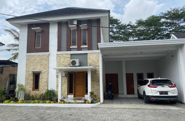 AW Lor House - Yogyakarta