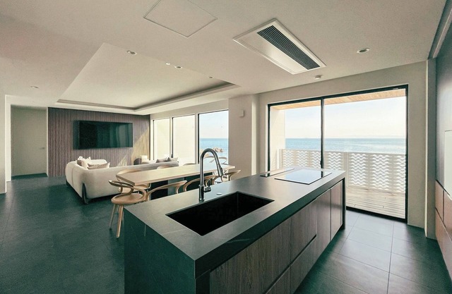 Awaji Island Atsuhama Private Villa VILLA202 Capac / Sumoto Hyōgo