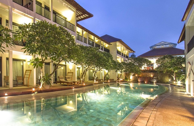 Away Bali Legian Camakila