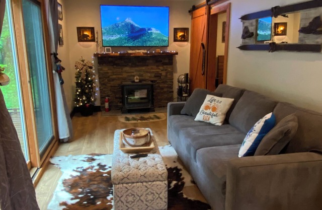 Away In an Adirondack Dream - Wilmington, NY
