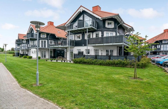 Awesome Apartment In Bogense With House Sea View